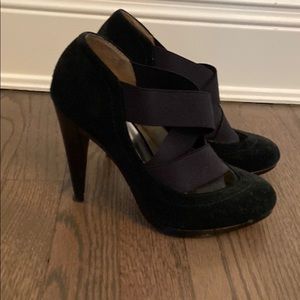 Black Michael Kors heels, Size 6.5